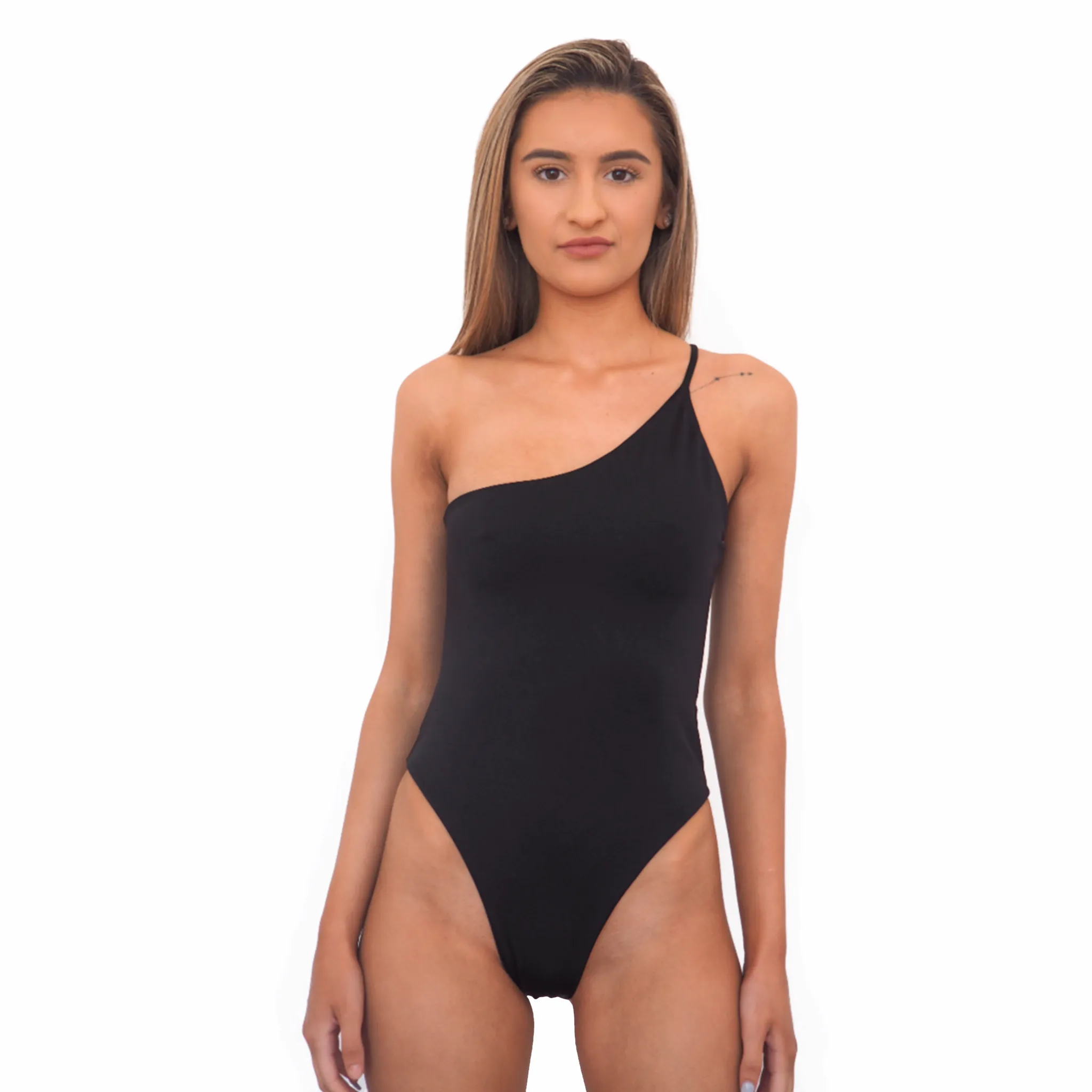 AVALON ONE PIECE // BLACK