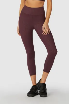 L'urv Activewear | Isola 3/4 Legging - Wine