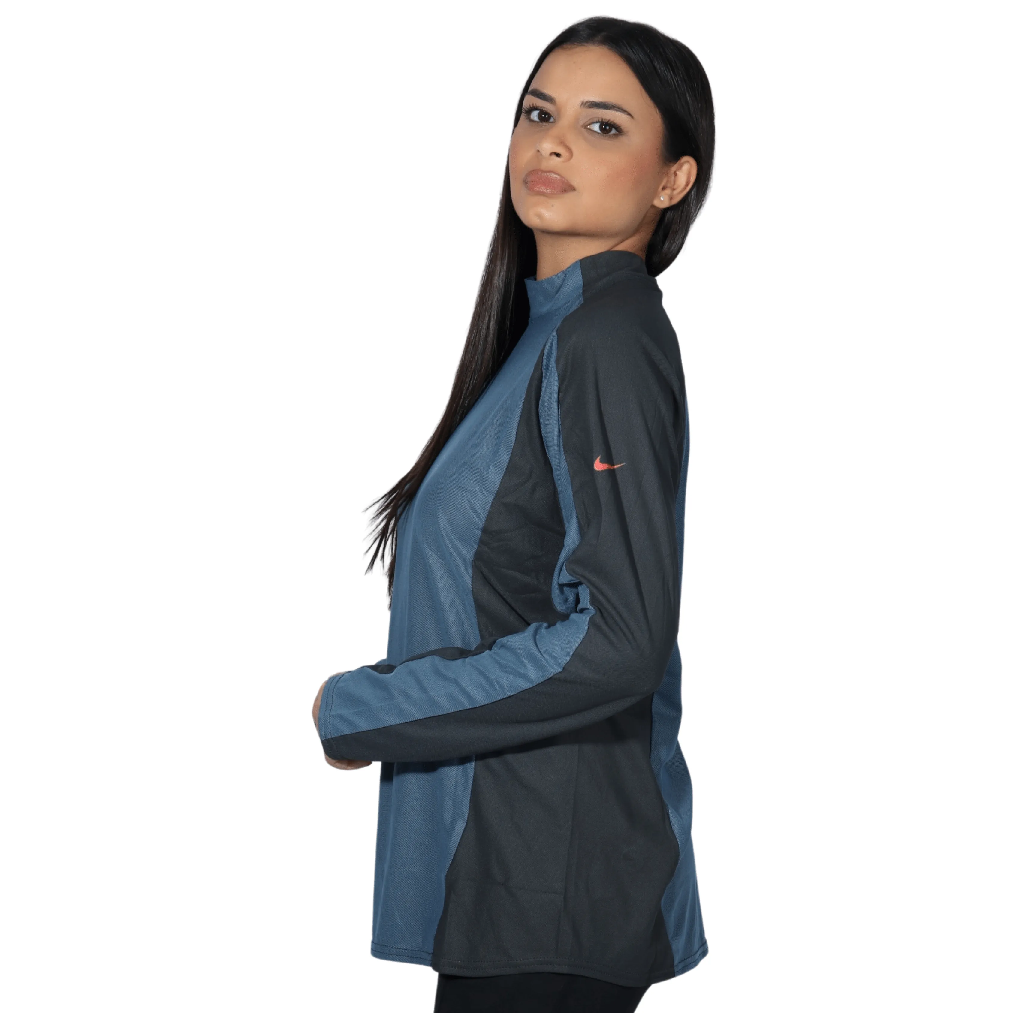 NIKE - Pull Over Activewear Top