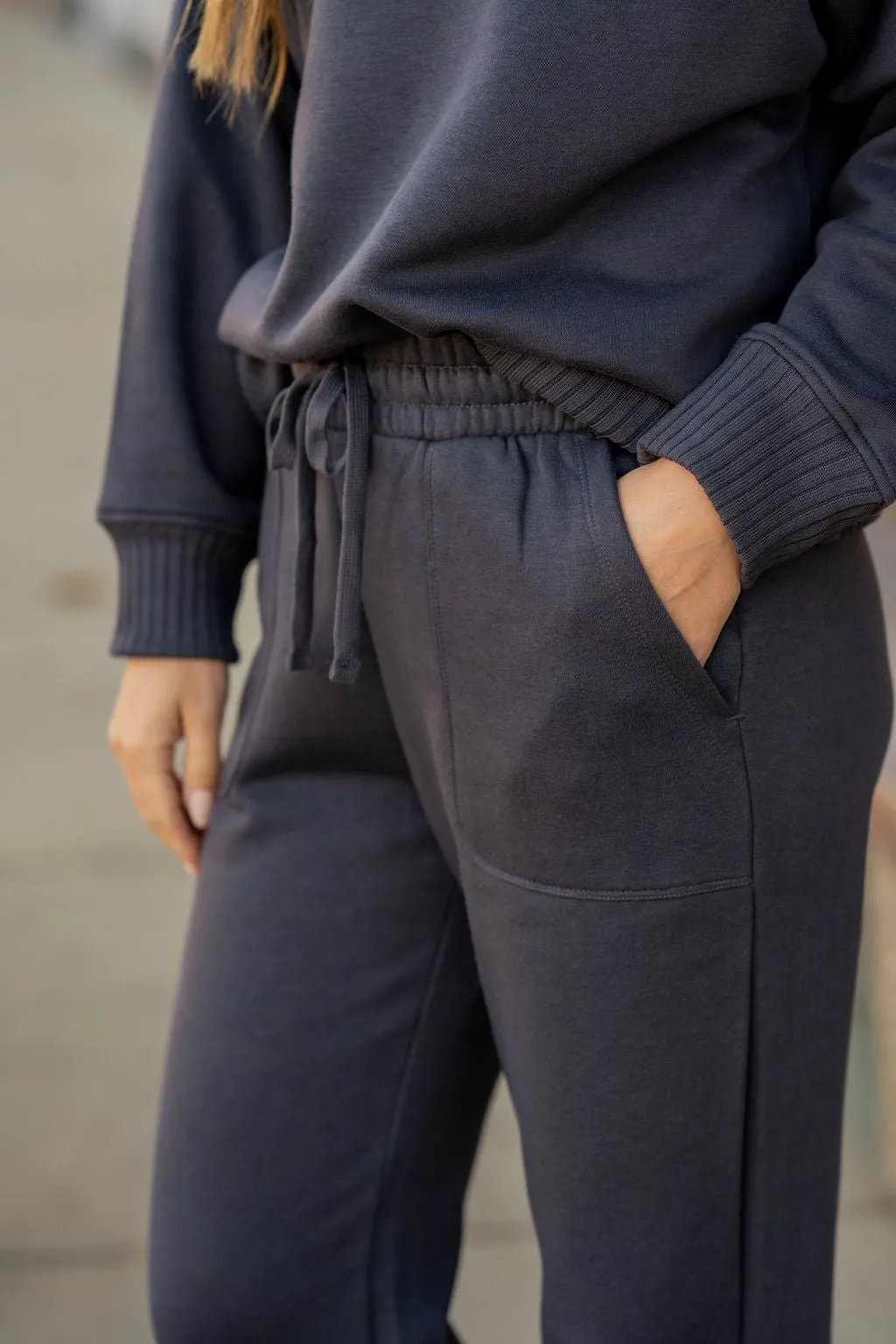 Side Slit Drawstring Sweatpants