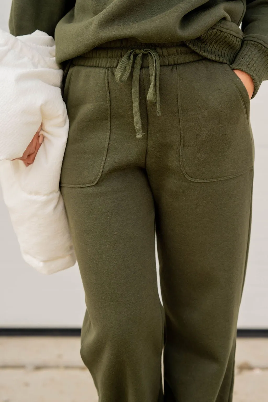 Side Slit Drawstring Sweatpants