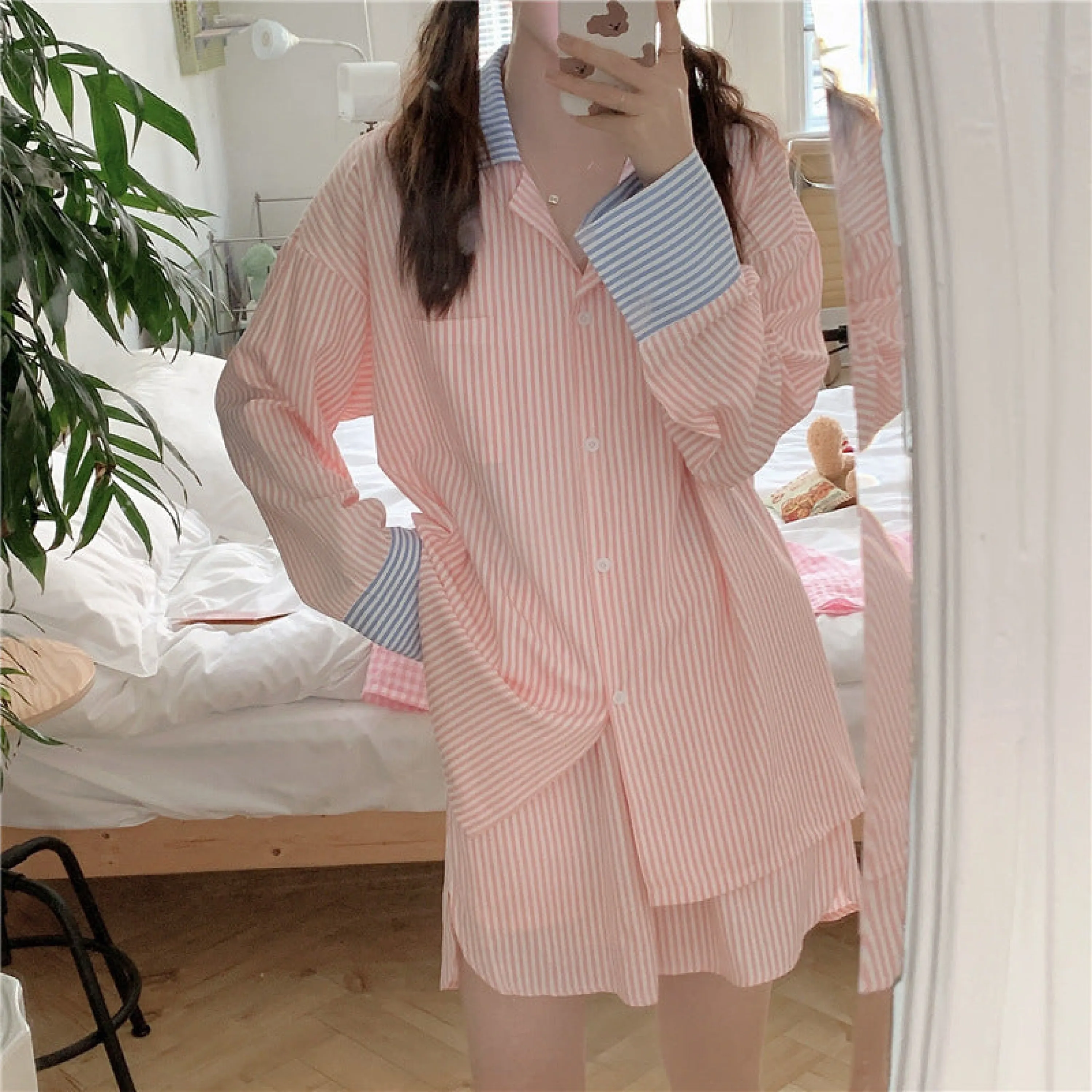 Striped Long Sleeves and Shorts Pajama Set / Pink