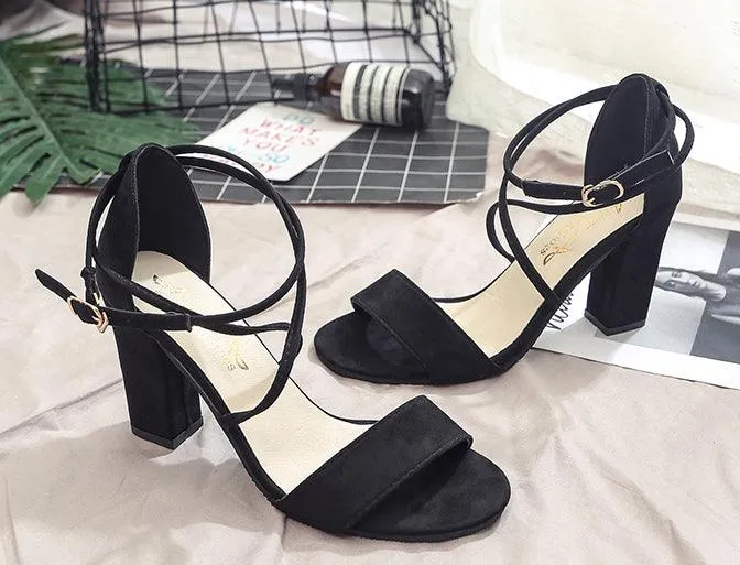 WRAP STRAPS BLOCK HEEL SANDALS